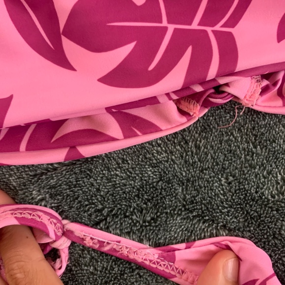 SHEIN two piece bikini set - Picture 3 of 3